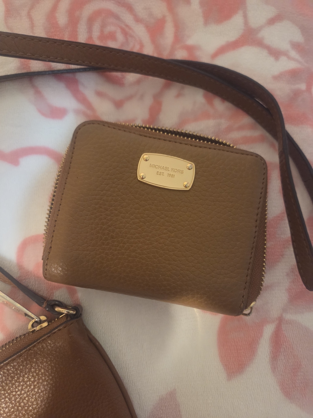 Michael Kors Saddle Brown Pebbled Leather Wallet Crossbody